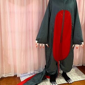 Guita Cosplay Gachiakuta Guita Hebby - Red and Gray